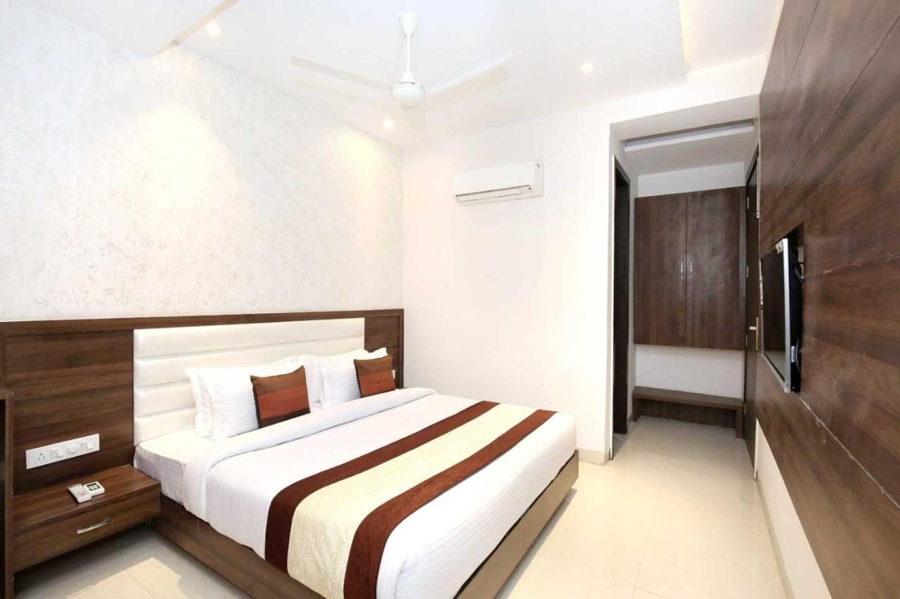 אמריצר Hotel O Grand Star מראה חיצוני תמונה