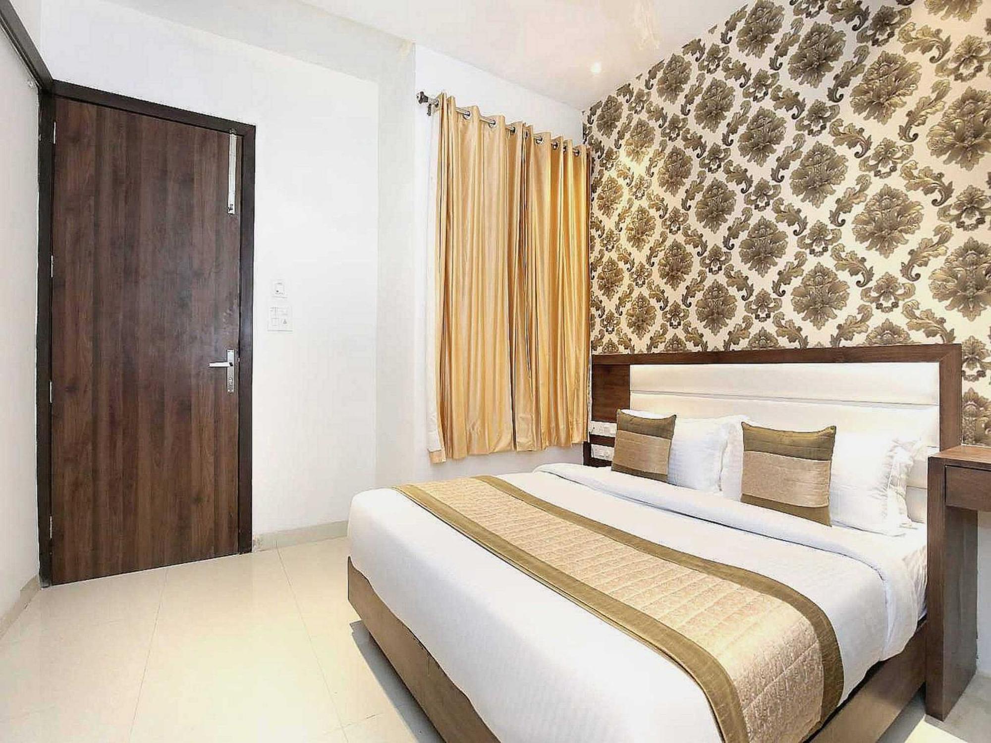 אמריצר Hotel O Grand Star מראה חיצוני תמונה